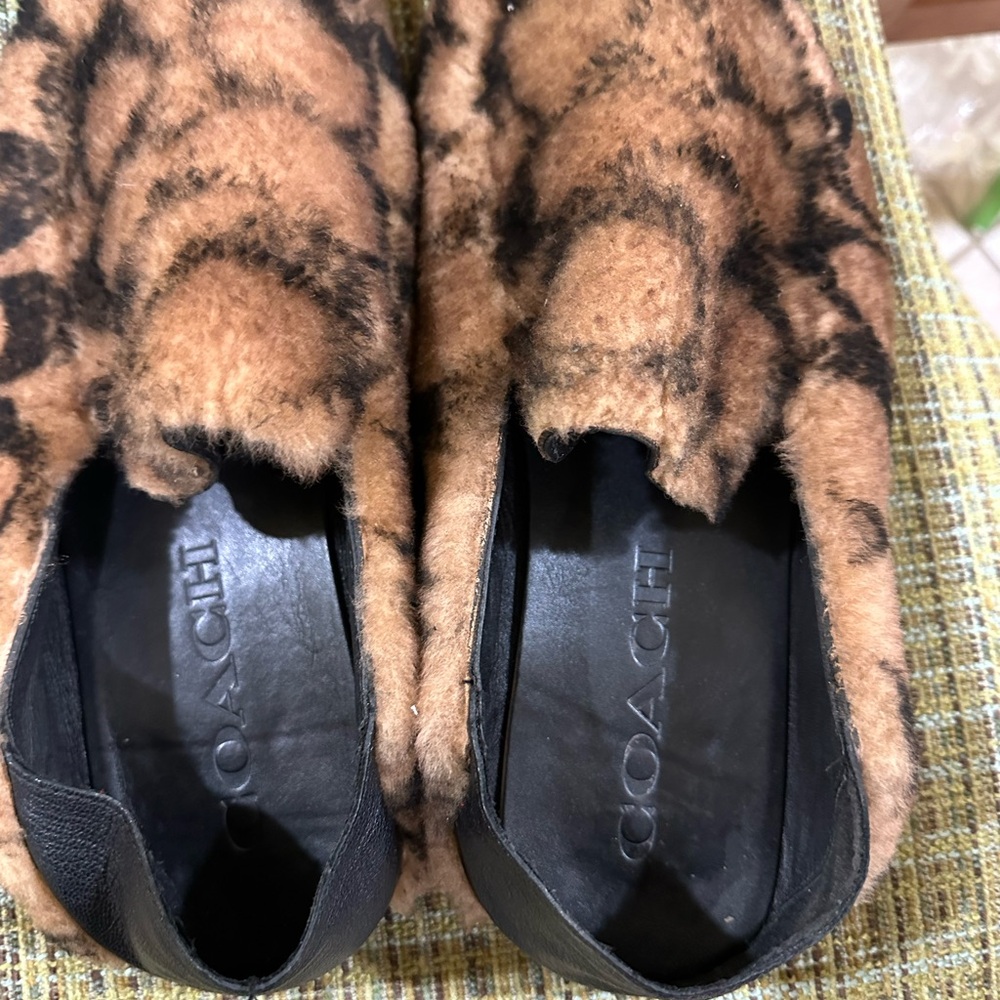 Coach Men's Tan and Black Fuzzy Loafers